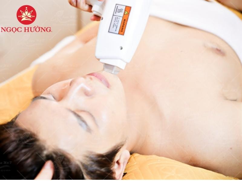 Triệt râu nam tại TMV Ngọc Hường