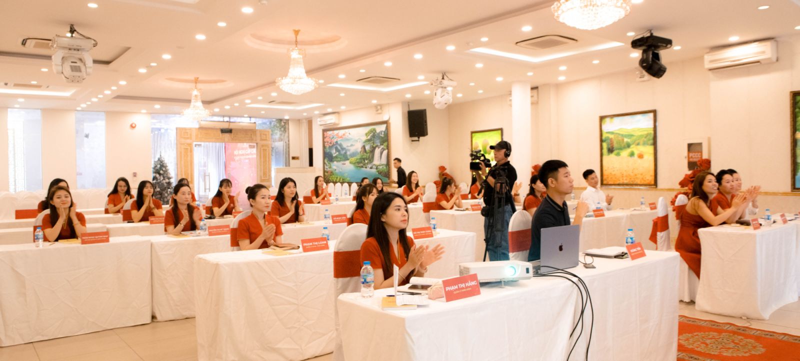 Cảm nhận khách hàng